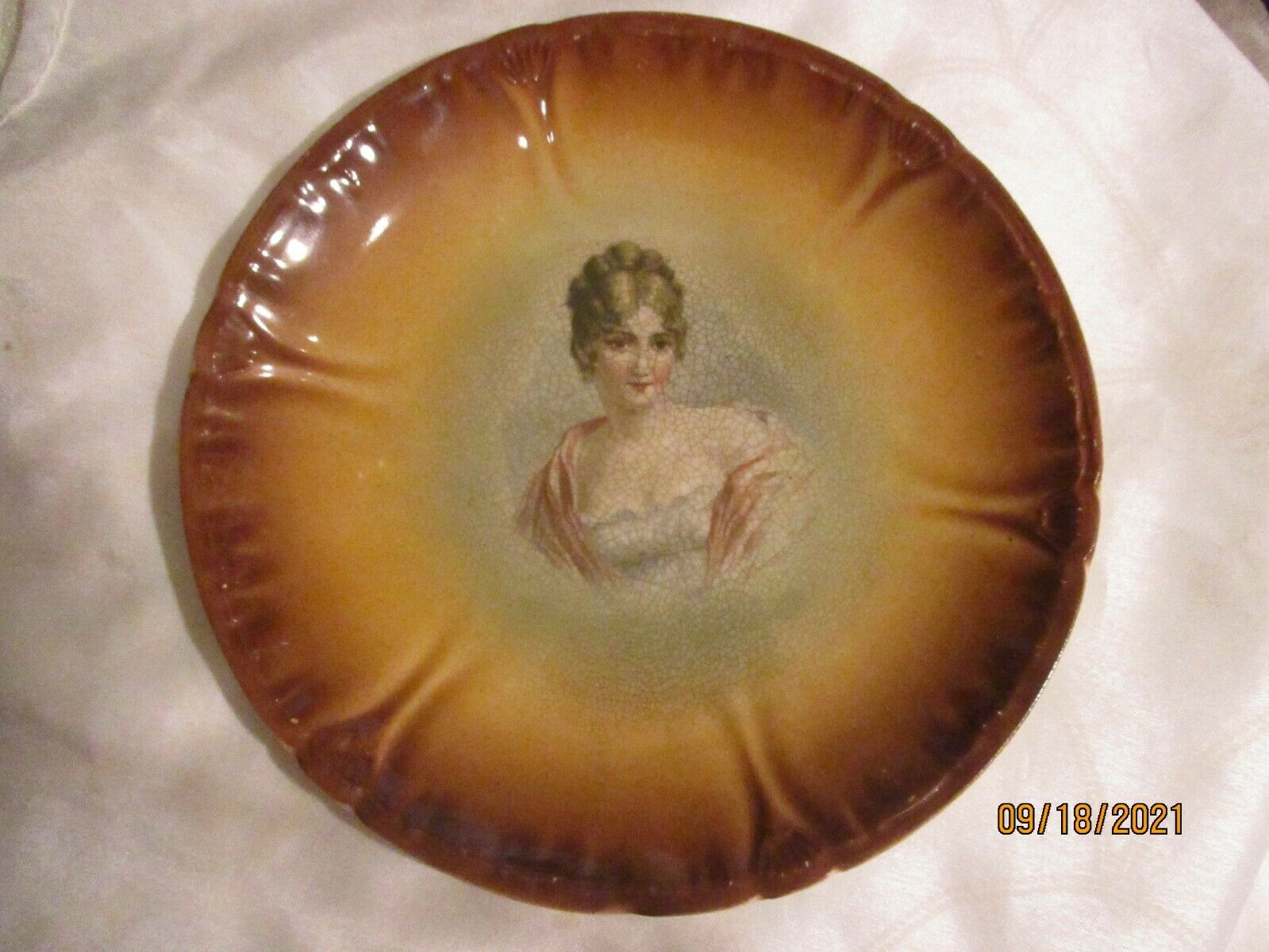 Antique Franz Anton Mehlem Bonn Germany Madame Recamier 8 1/2" Plate
