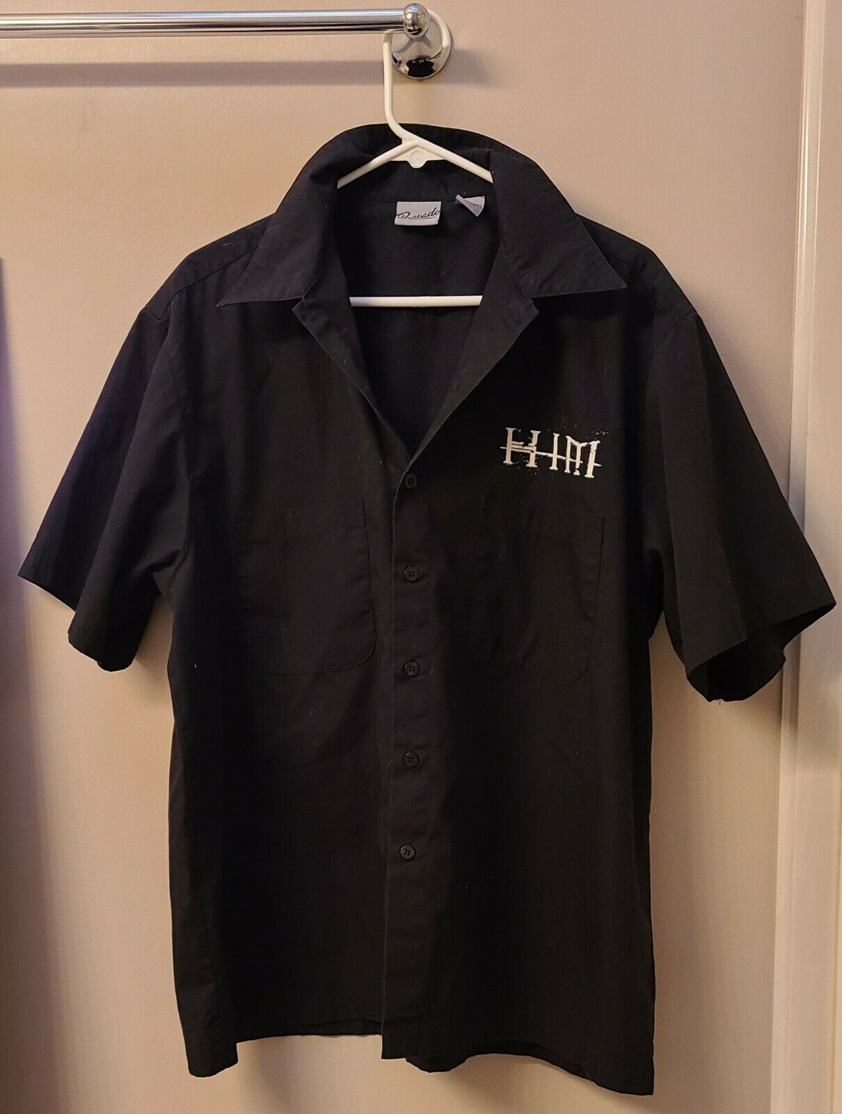 H.i.m. Him Heartagram Collared Button-down Short Sleeve Shirt Front Pocket Nwot