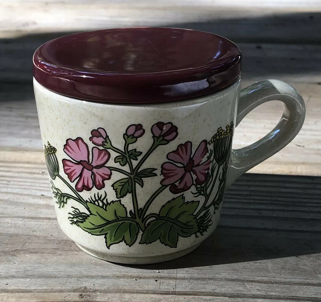 1970's Waechtersbach, W. Germany Burgundy Floral Mug/cup & Lid Vintage